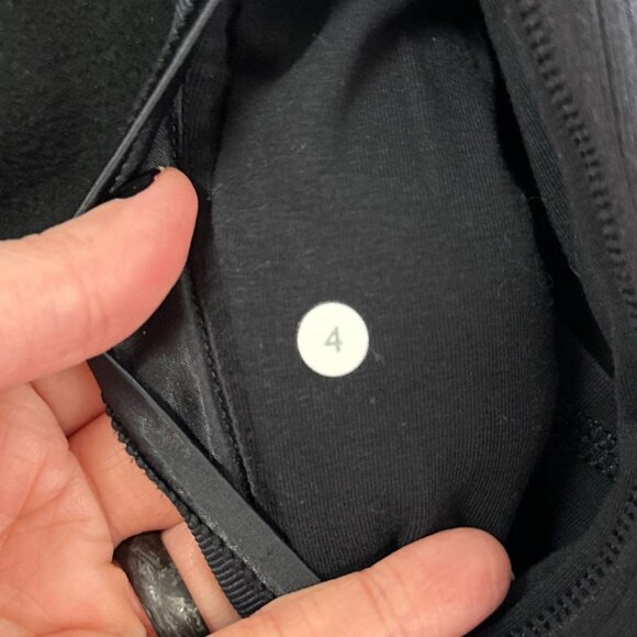 Lululemon Post Chaturanga Pullover Sweater Size 4 Half Zip Black Fleece Jacket - Picture 5 of 6